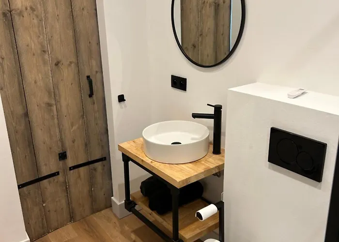 Semesterbostad Immaya